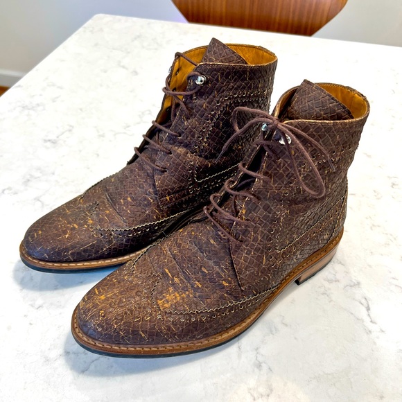 Rutz Men’s Wingtip Boots. Cork. Unique. Size 42 (Size 9 in US). - Picture 1 of 10